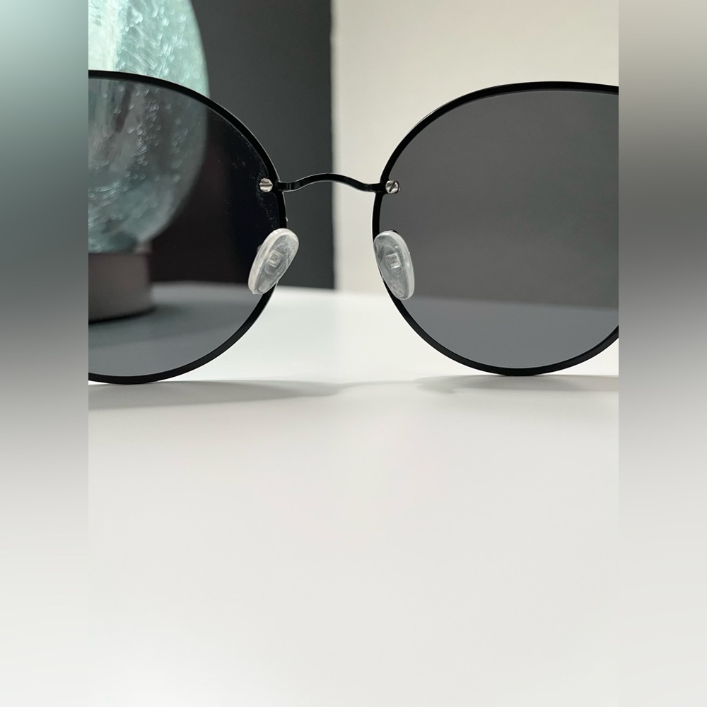 Women’s Fashion Oversized Sunglasses Black - Picture 5 of 8